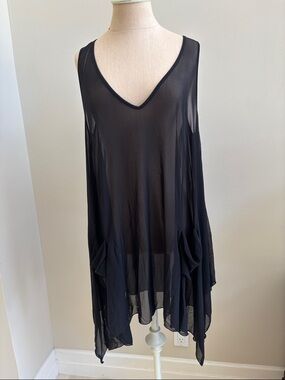 J Valdi Sheer Black Sleeveless V-Neck Swim Cover-Up Shark Bite Hem New with Tags